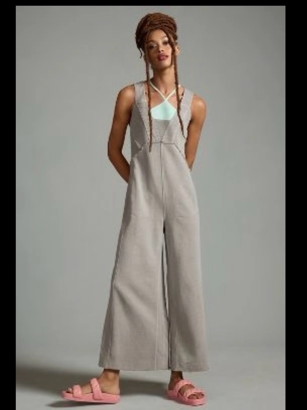 Wide-Leg Sleeveless Jumpsuit in Light Gray